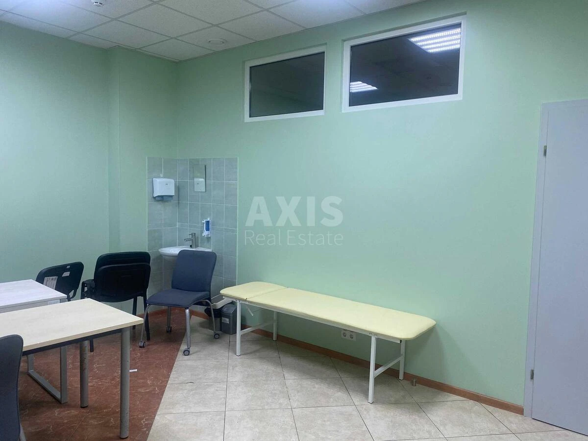 Office vul. Kudrjavs'ka 31/33, 240m2618825