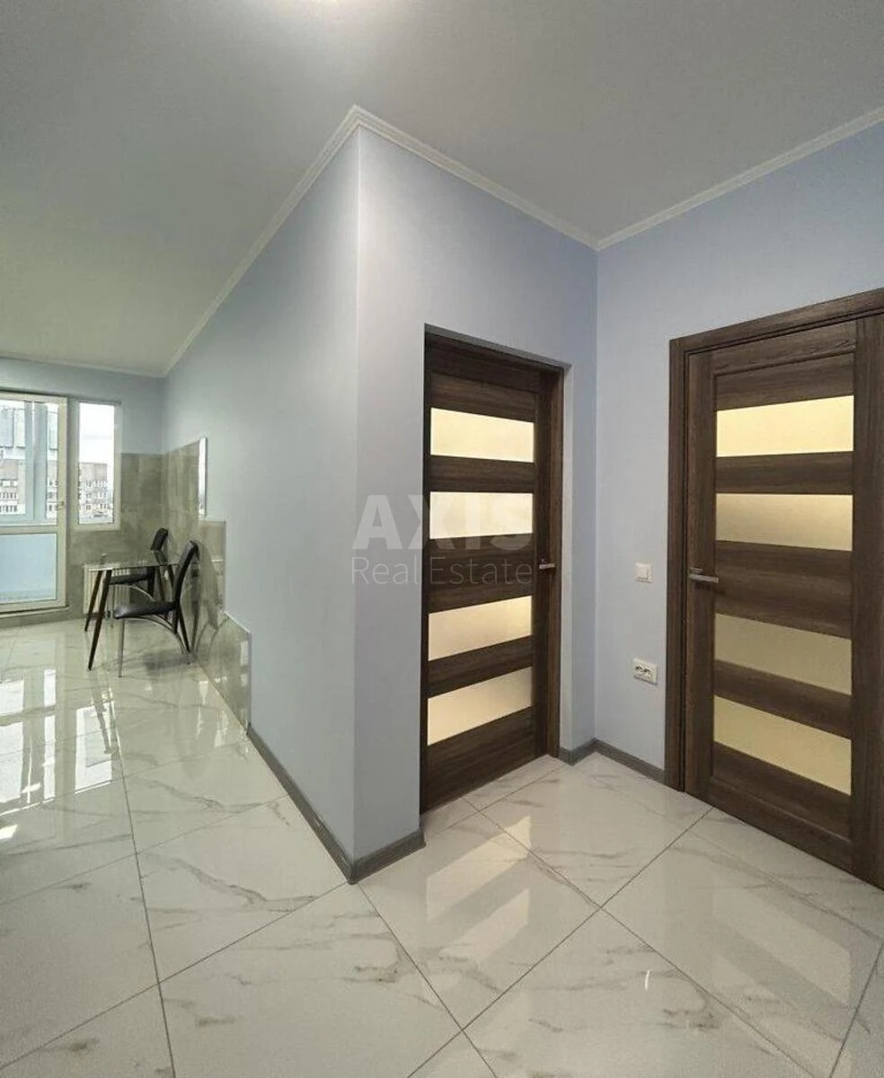1k apartment pr-t Obolons'kyj 1622536