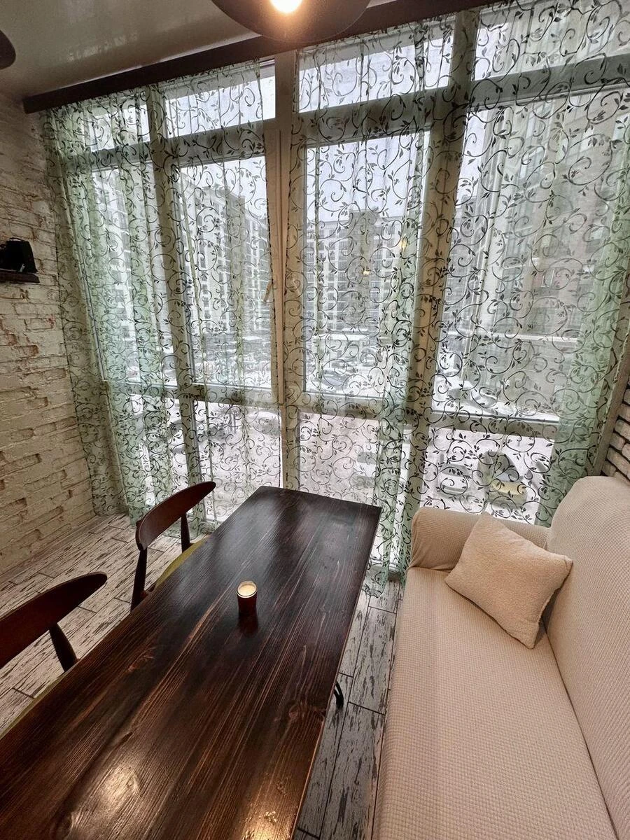 1k apartment vul. Radystiv 32650393