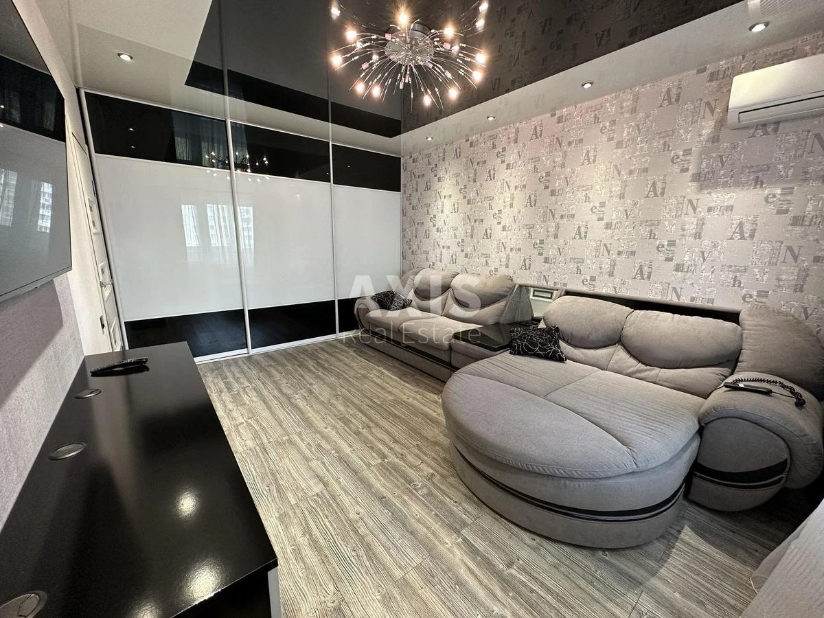 3k apartment vul. Dragomanova 8329694