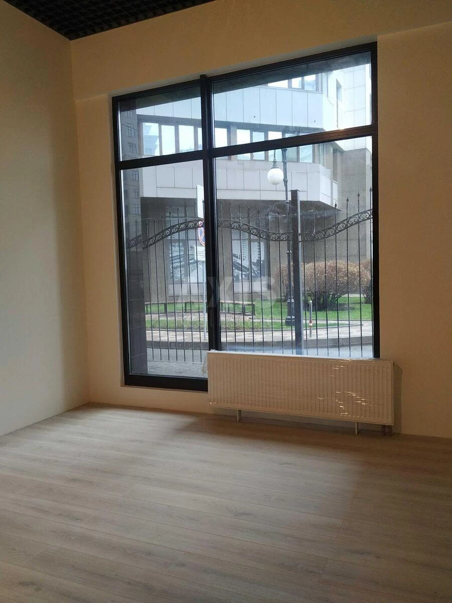 Office vul. Zvirynec'ka 16, 308m2685253
