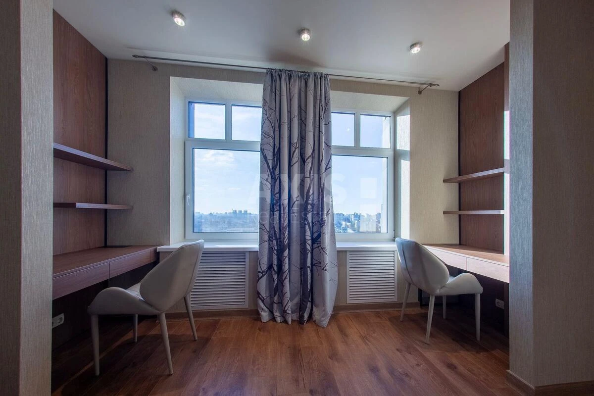 2k apartment vul. Svyatoslava Khorobroho 7669574
