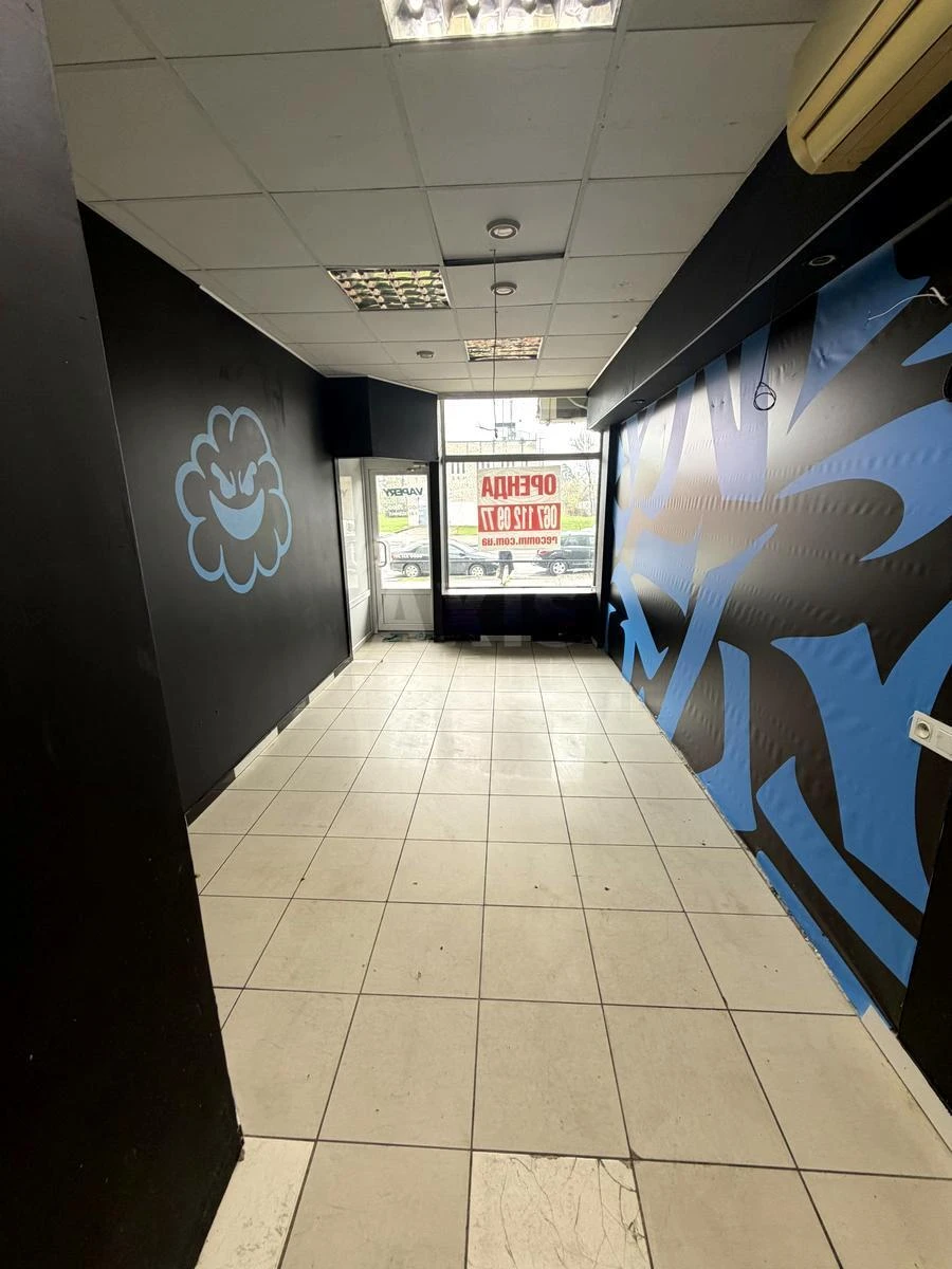 Office vul. Malyshka Andrija 15, 23m2675477