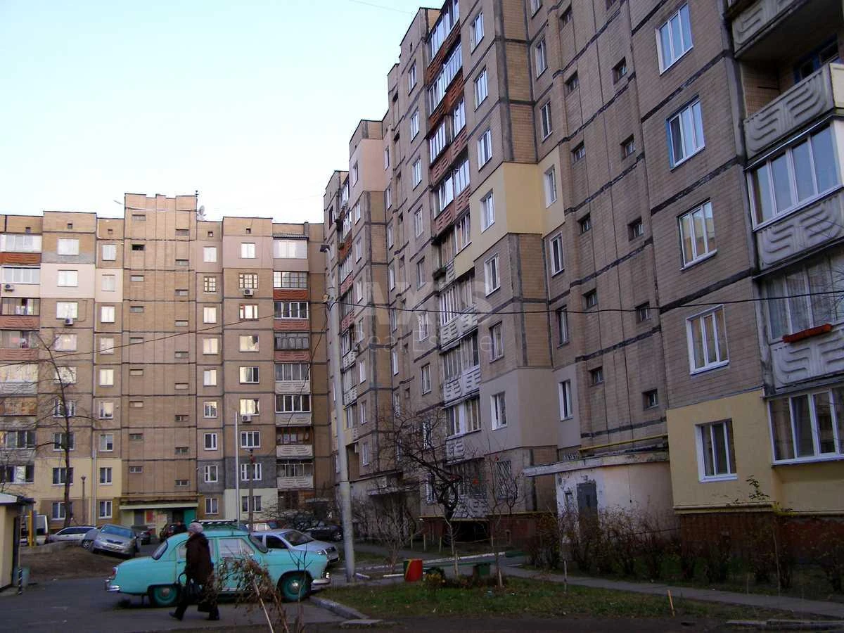 1к квартира пр-т Бажана Николая 7А7060921