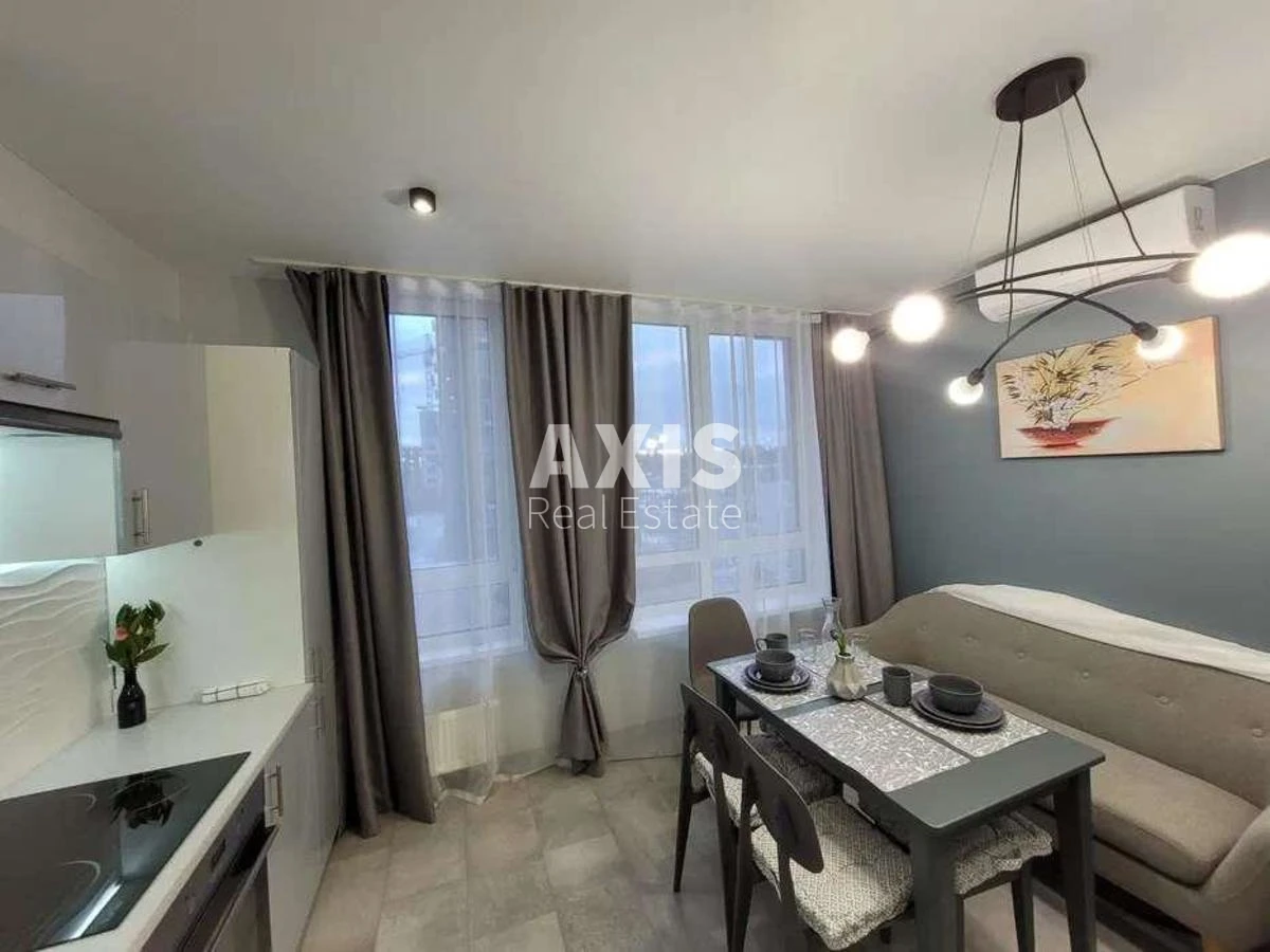 2k apartment vul. Saljutna Два B251290