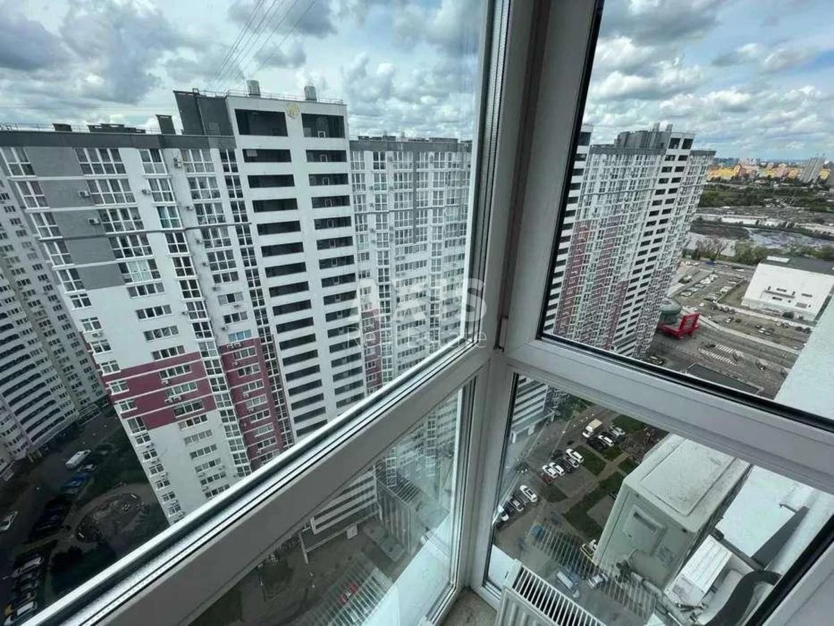 2к квартира ул. Драгоманова 2297475