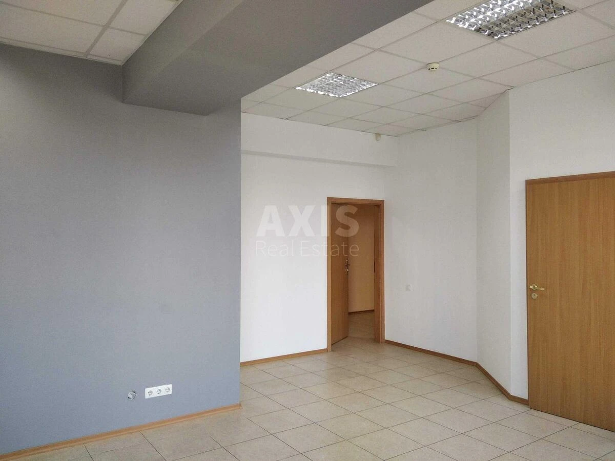 Офис ул. Сверстюка Евгения 11Б, 67м26413115