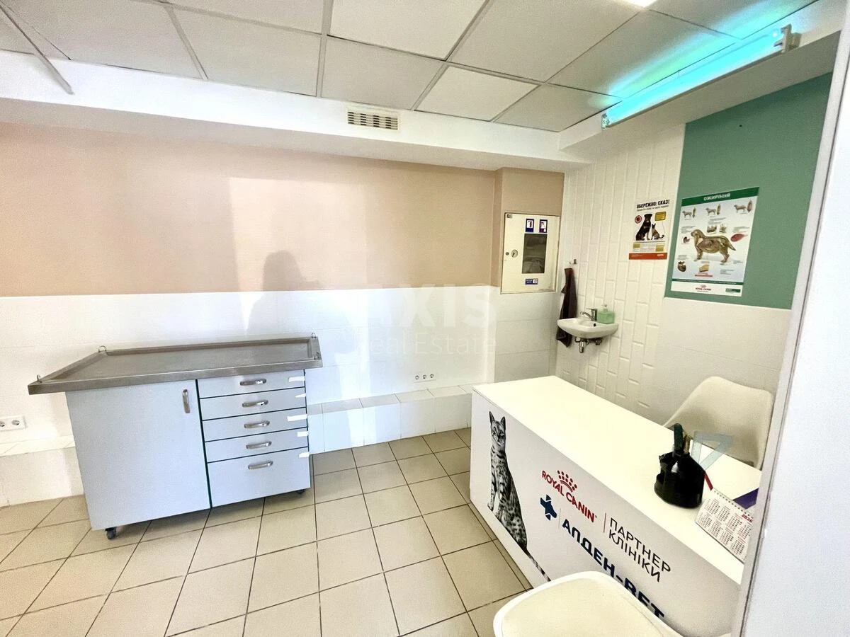 Trade object pr-t Lobanovs'kogo 4, 220m2694577