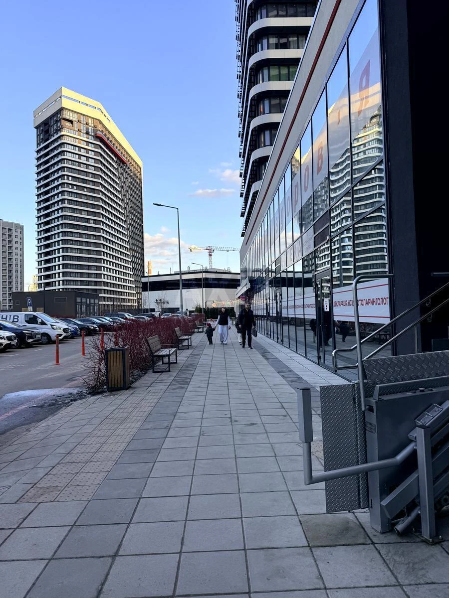 1k apartment nab. Dniprovs'ka 167618