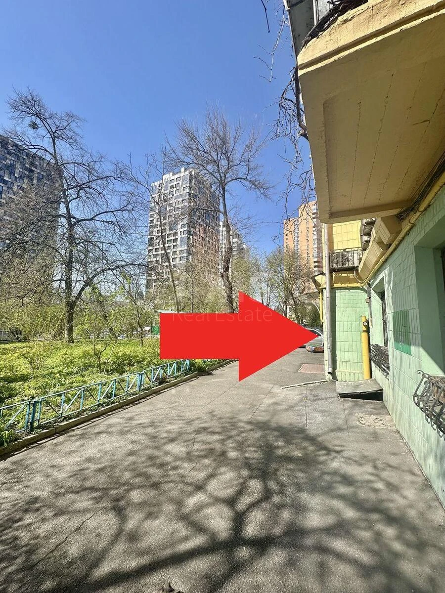 Объект торговли ул. Василия Тютюнника 5, 100м256326