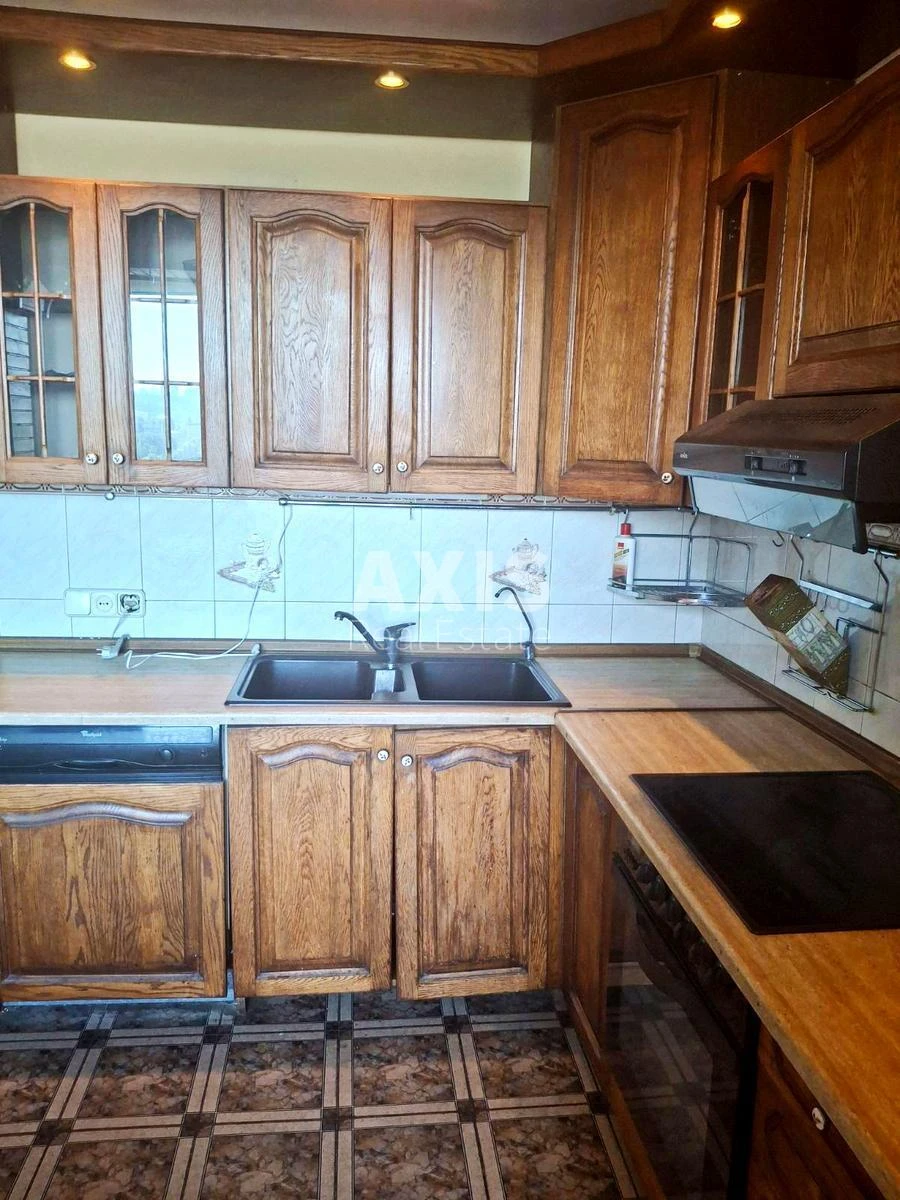 4k apartment vul. Jordans'ka 11В6394814