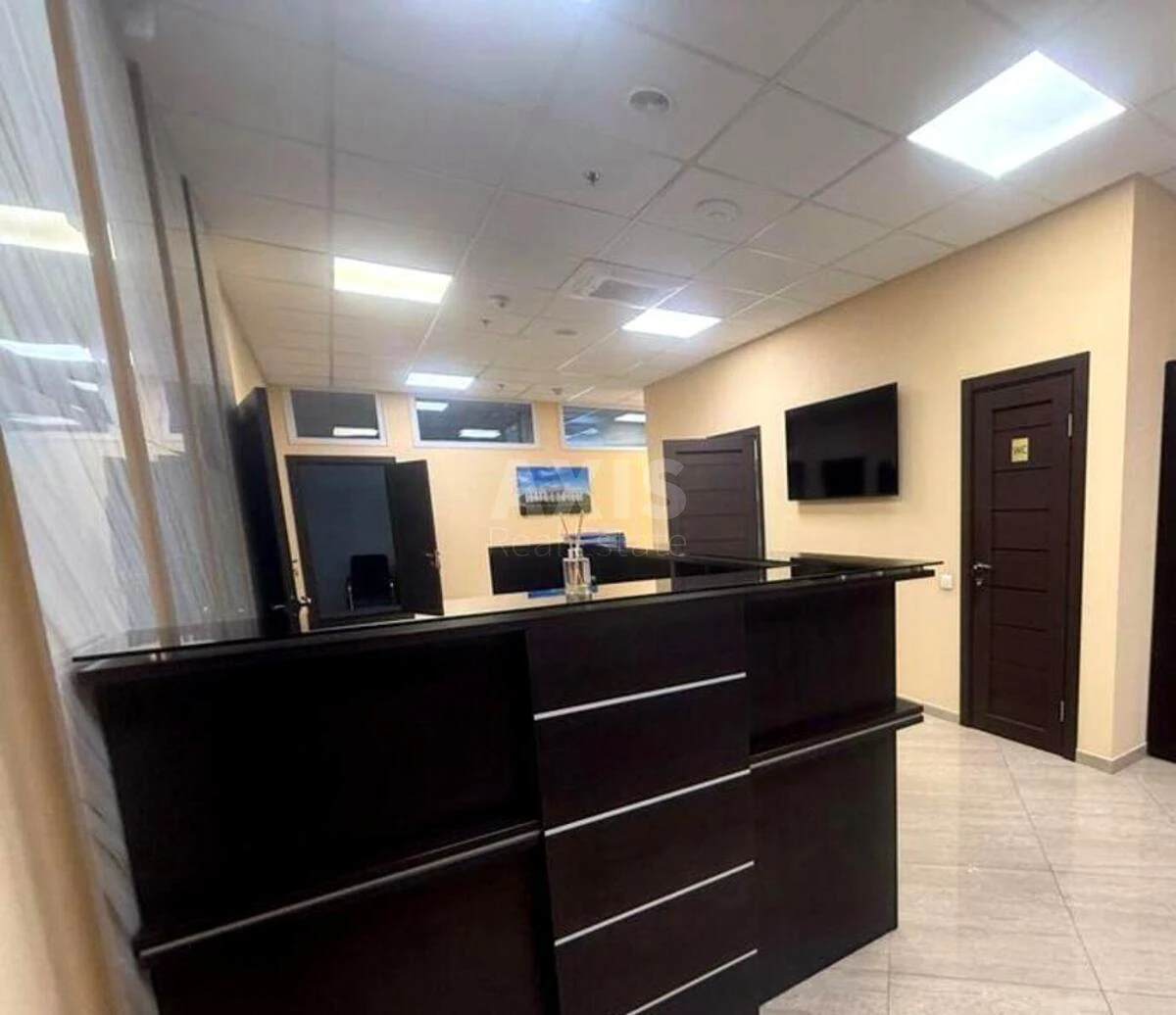 Office vul. Grushevs'kogo Myhajla 9Б, 510m2665023