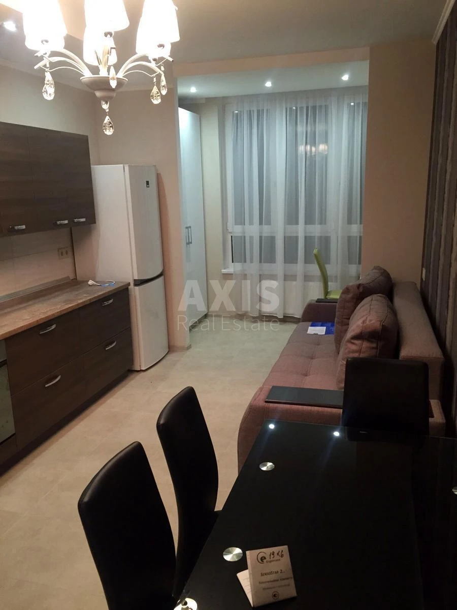1k apartment pr-t Glushkova Akademika 9Г649940