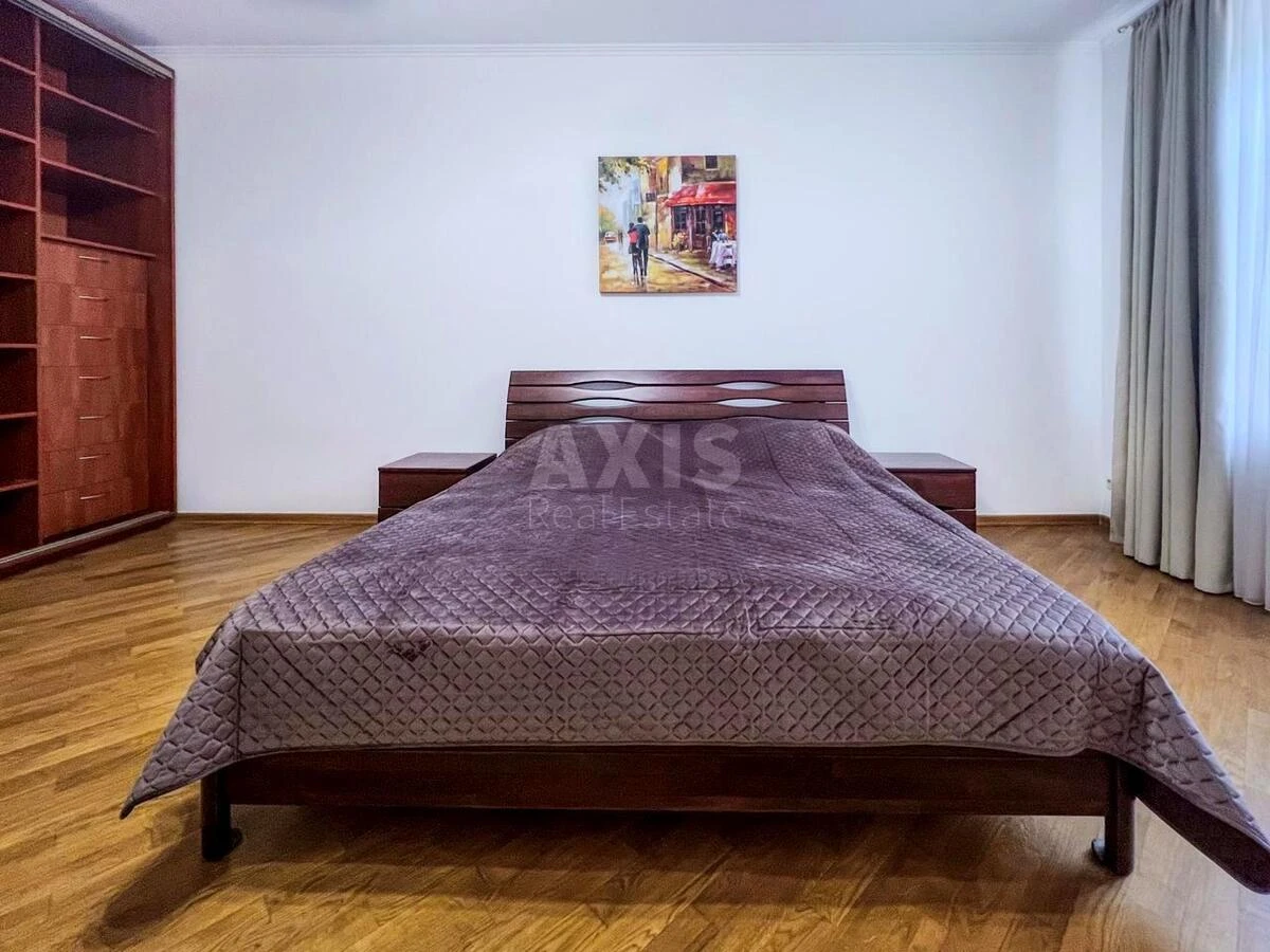 4к квартира ул. Хмельницкого Богдана 807024612