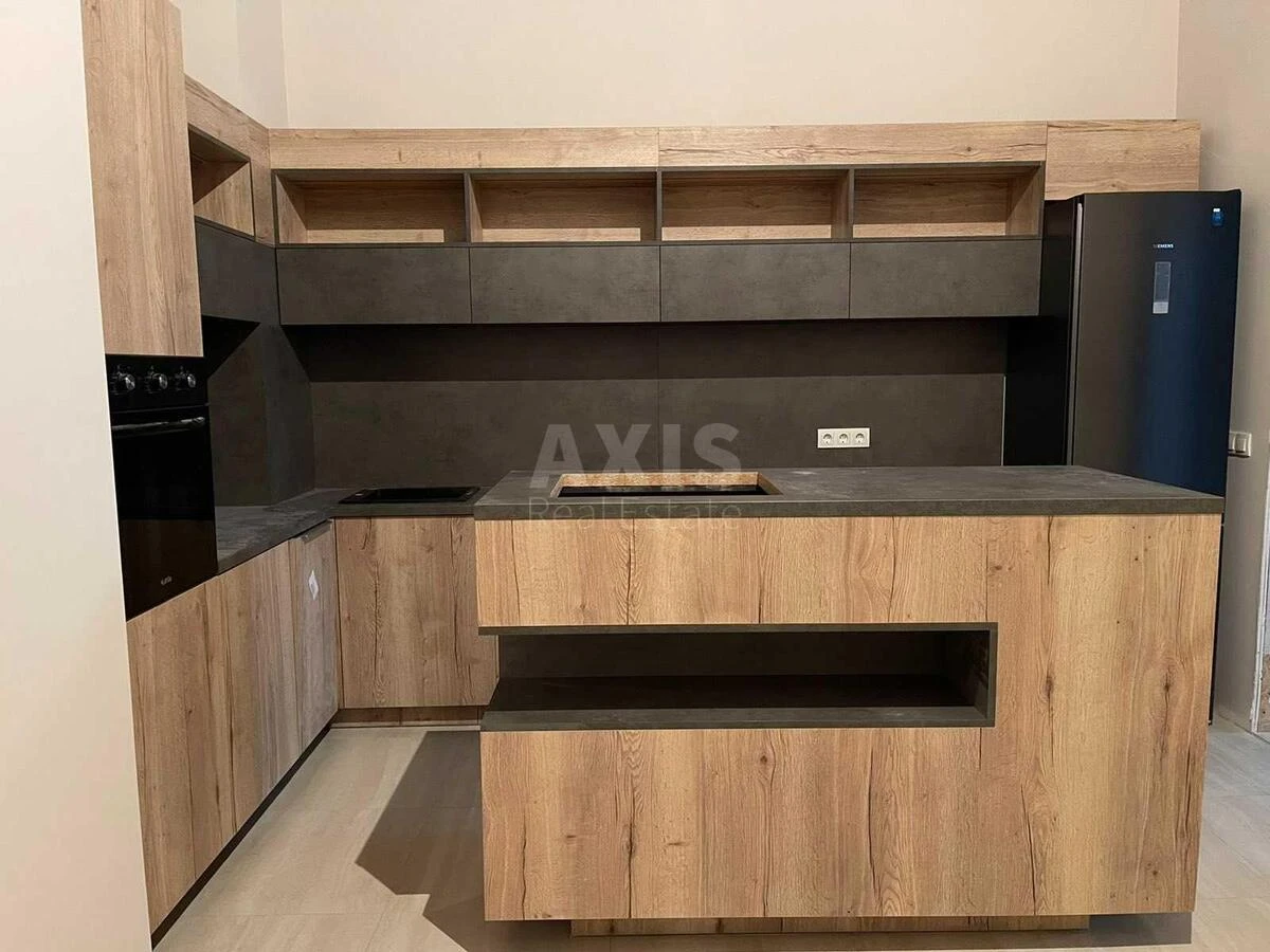 Office vul. Zvirynec'ka 16, 308m2685254