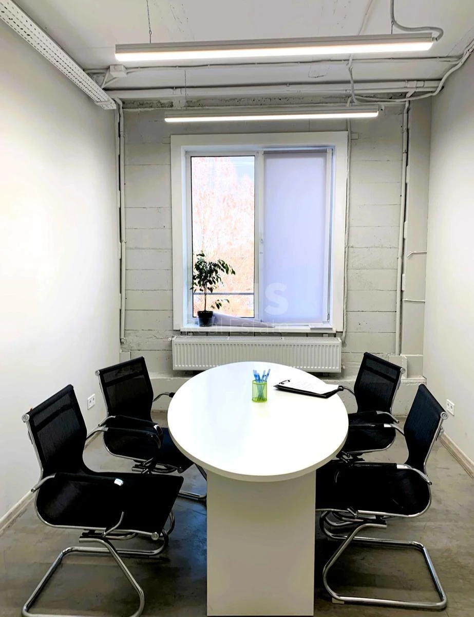 Office shose Zaliznychne 2А, 377m2668778