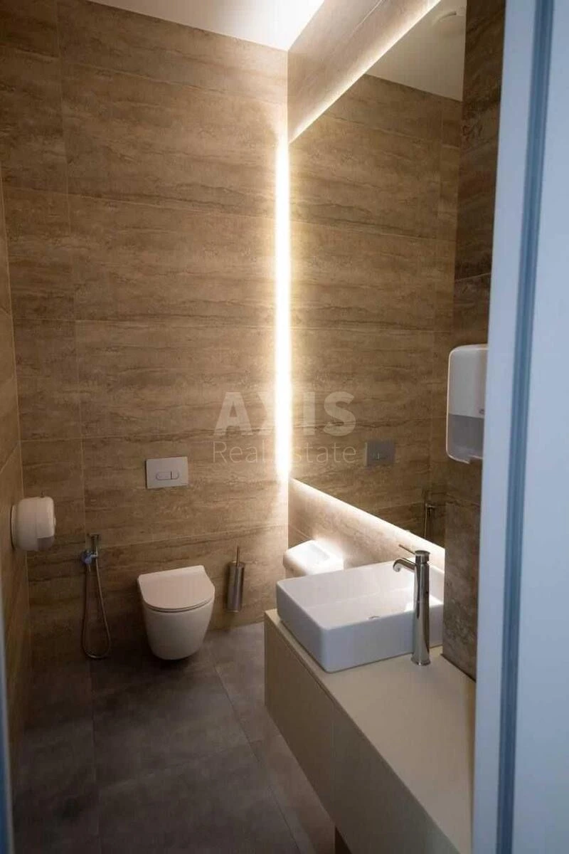 Office vul. Hmel'nyc'kogo Bogdana 32, 155m2631295