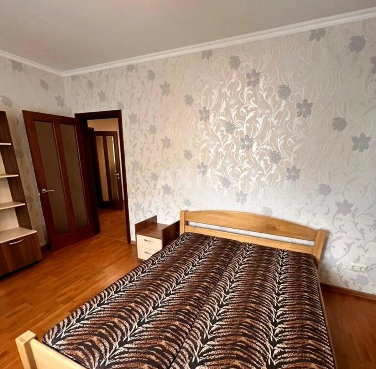 2k apartment vul. Dragomanova 40З631761