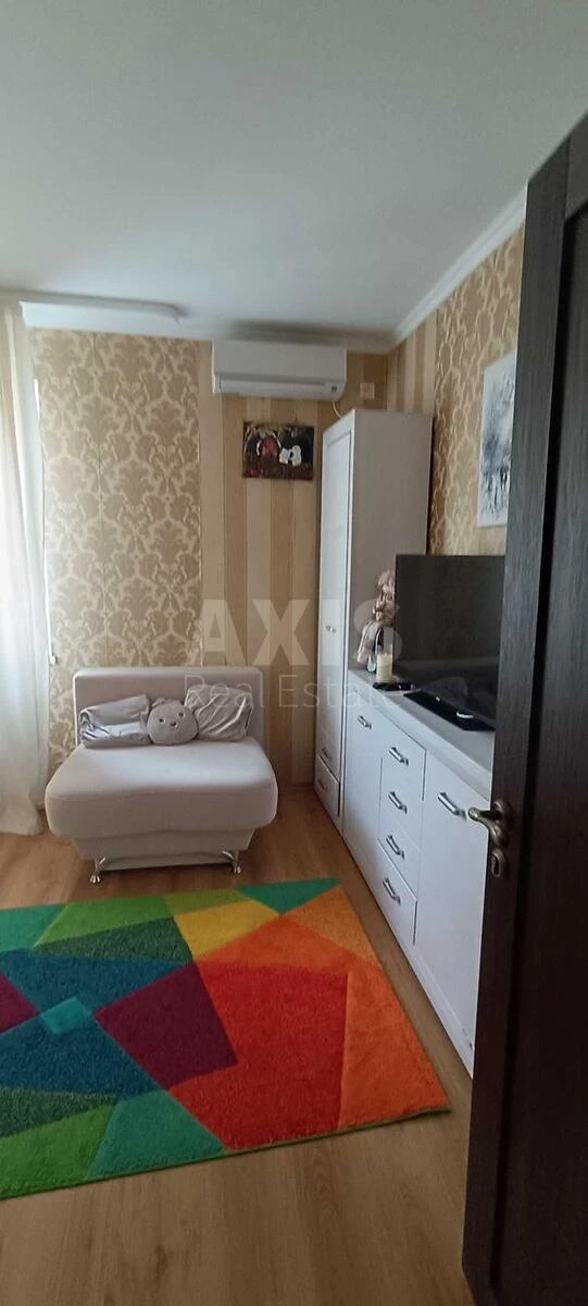 2k apartment vul. Vyshnjakivs'ka 19/19701076