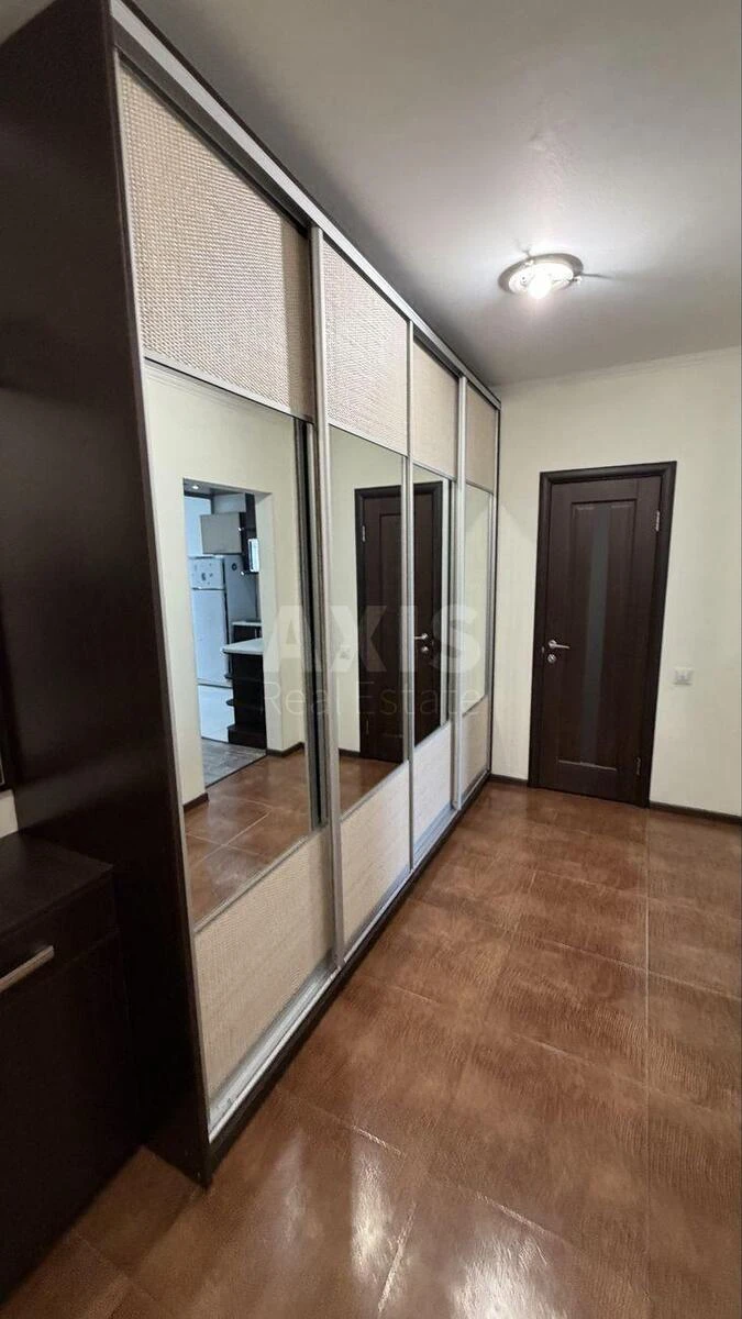 1k apartment vul. Yulia Zdanovska 46/16702414