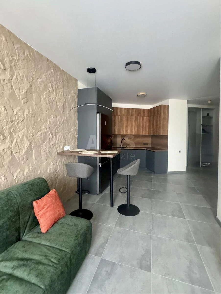 2k apartment pr-t Berestejskij 11Б691283