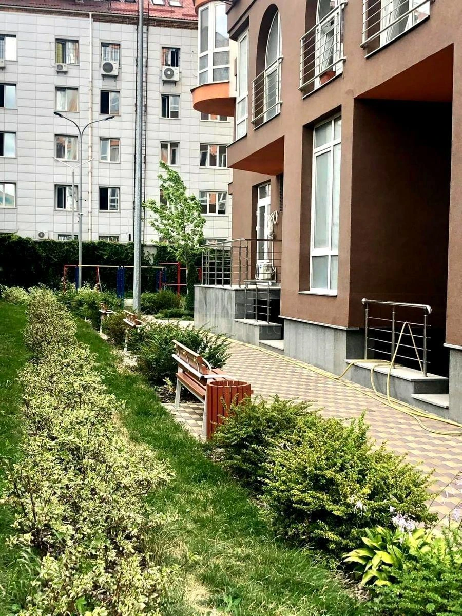 2k apartment pr-t Golosii'vs'kyj 956375011