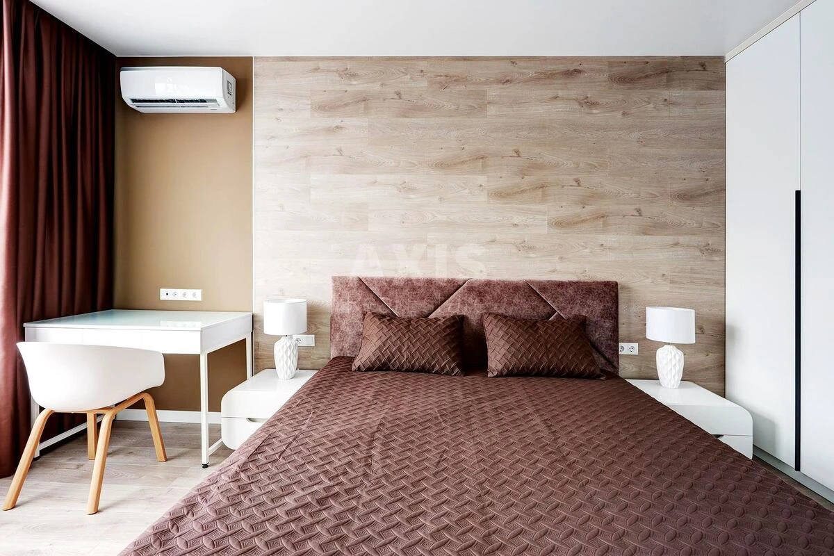 2k apartment vul. Sverstjuka Jevgena 6Д672753