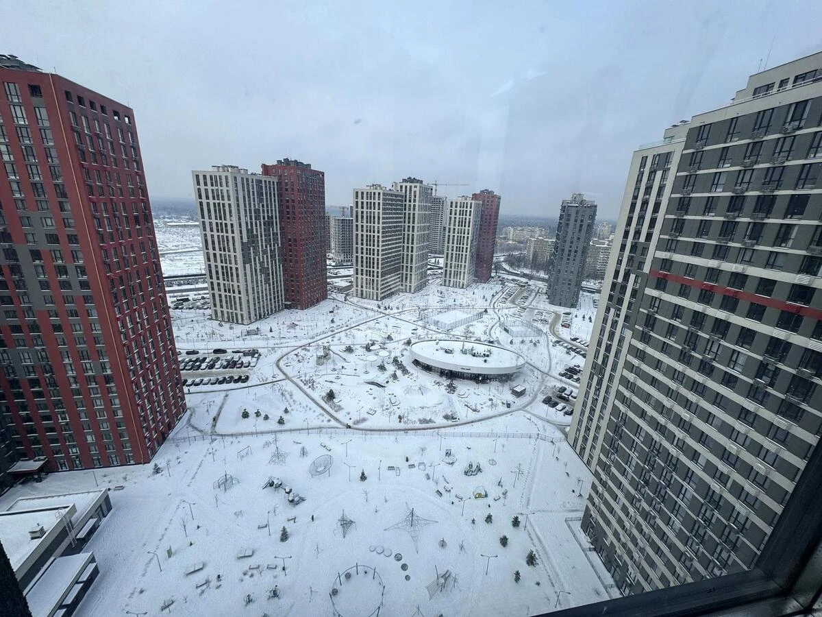 2к квартира ул. Александра Олеся 8/176728412