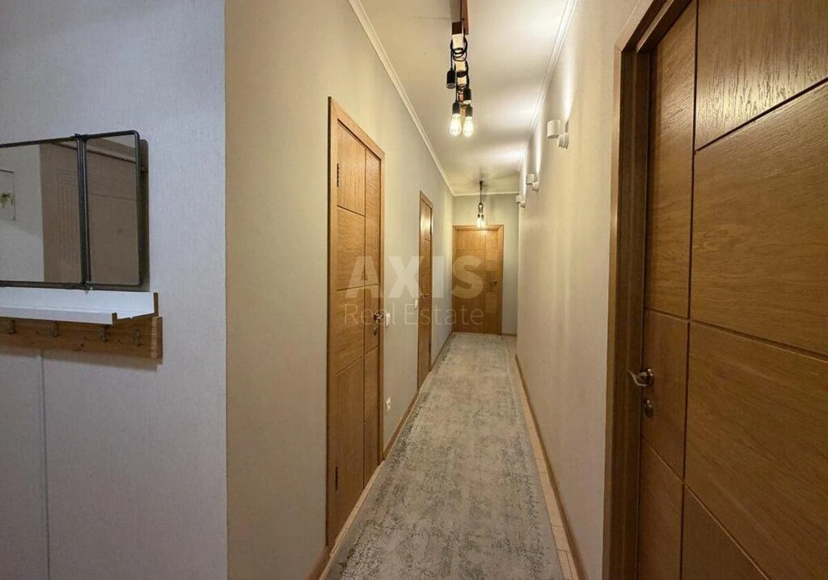 2k apartment vul. Strokacha Tymofija 97099917