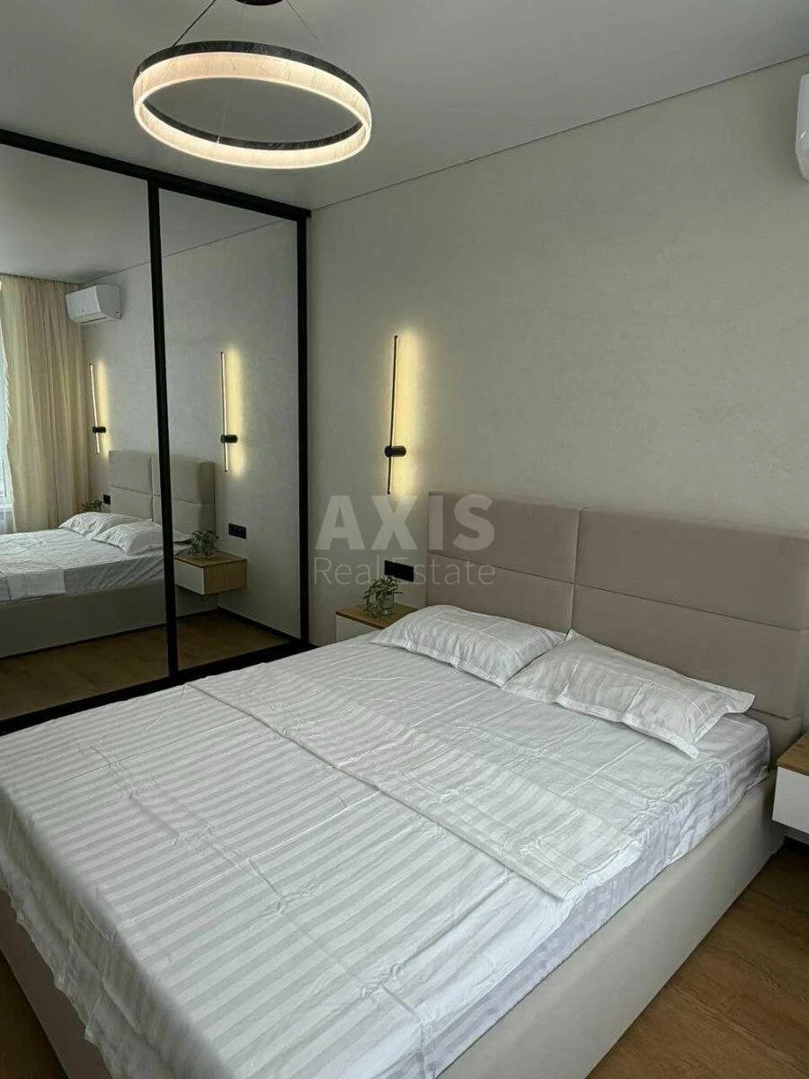 2к квартира ул. Всеволода Змиенко 30643353