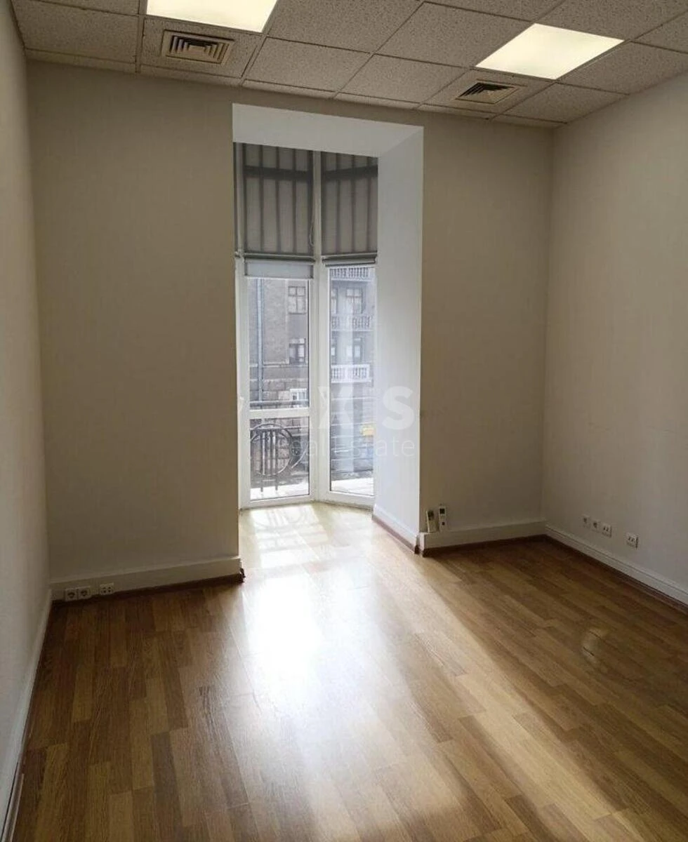 Офис ул. Хмельницкого Богдана 52, 308м2606941