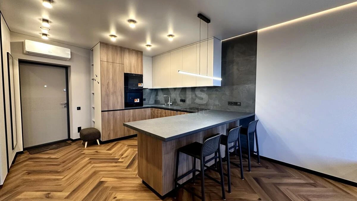 1k apartment vul. Prychal'na 106771412