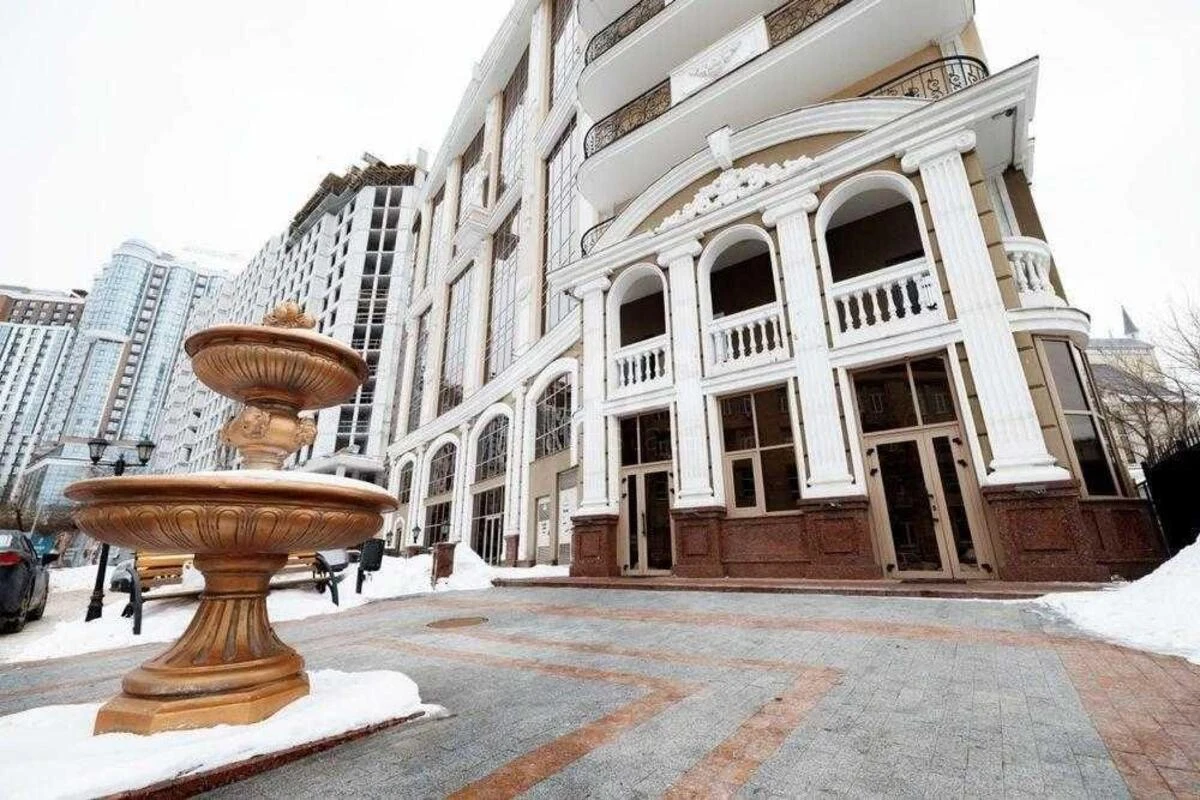 Office vul. Glybochyc'ka 99А, 263m2661720