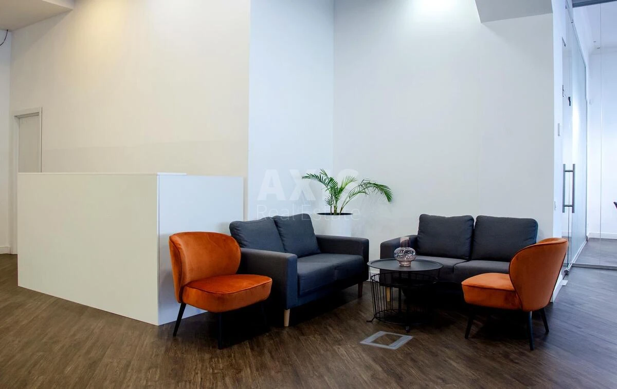 Office prov. Ohots'kyj 7, 436m2678667