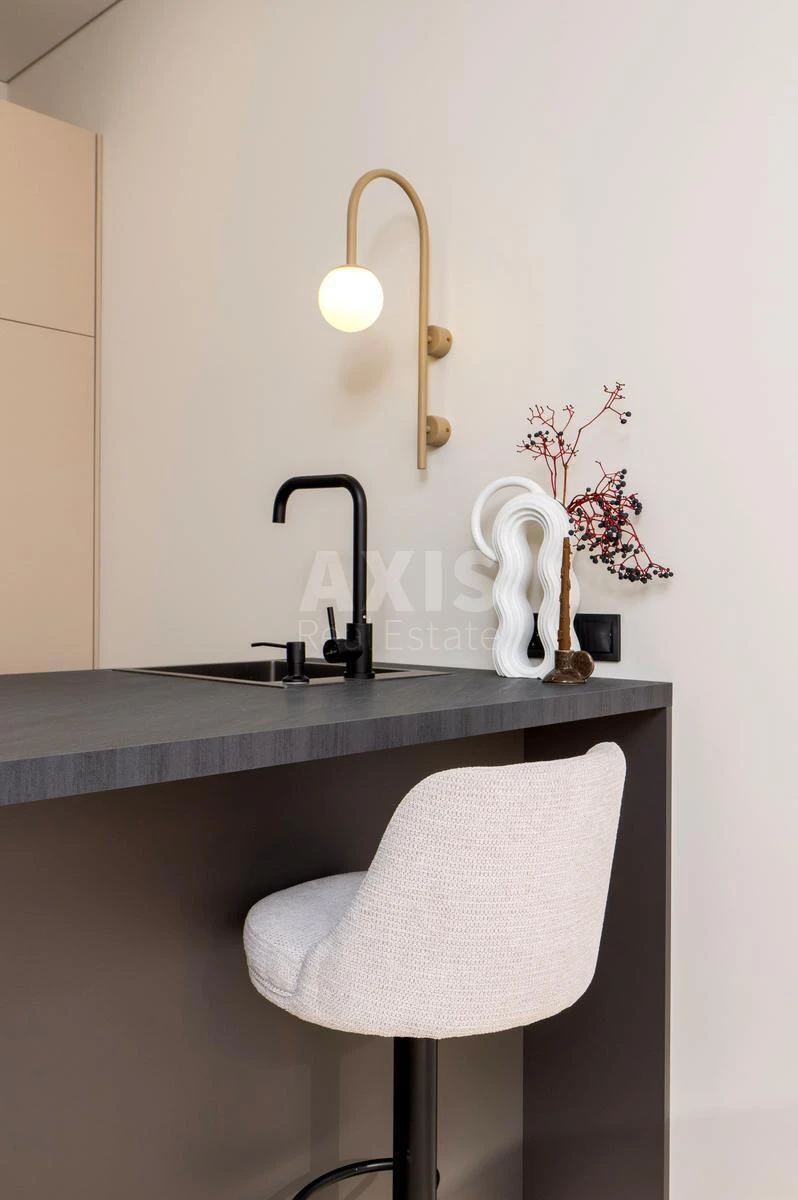 1k apartment vul. Vavylovyh 9611572