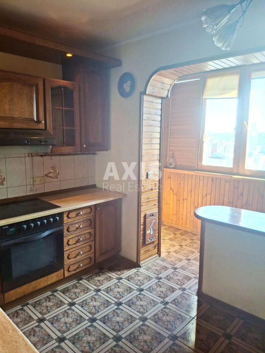 4k apartment vul. Jordans'ka 11В6394815