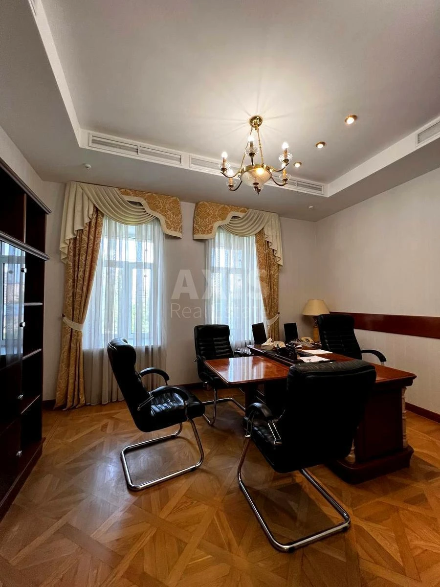 Офис ул. Константиновская 32Б, 1000м2692416