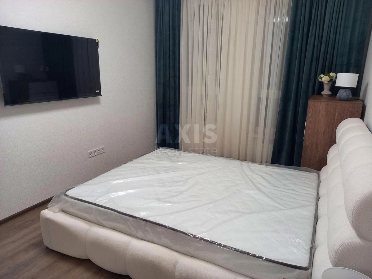 3к квартира пр-т Берестейский 677071910