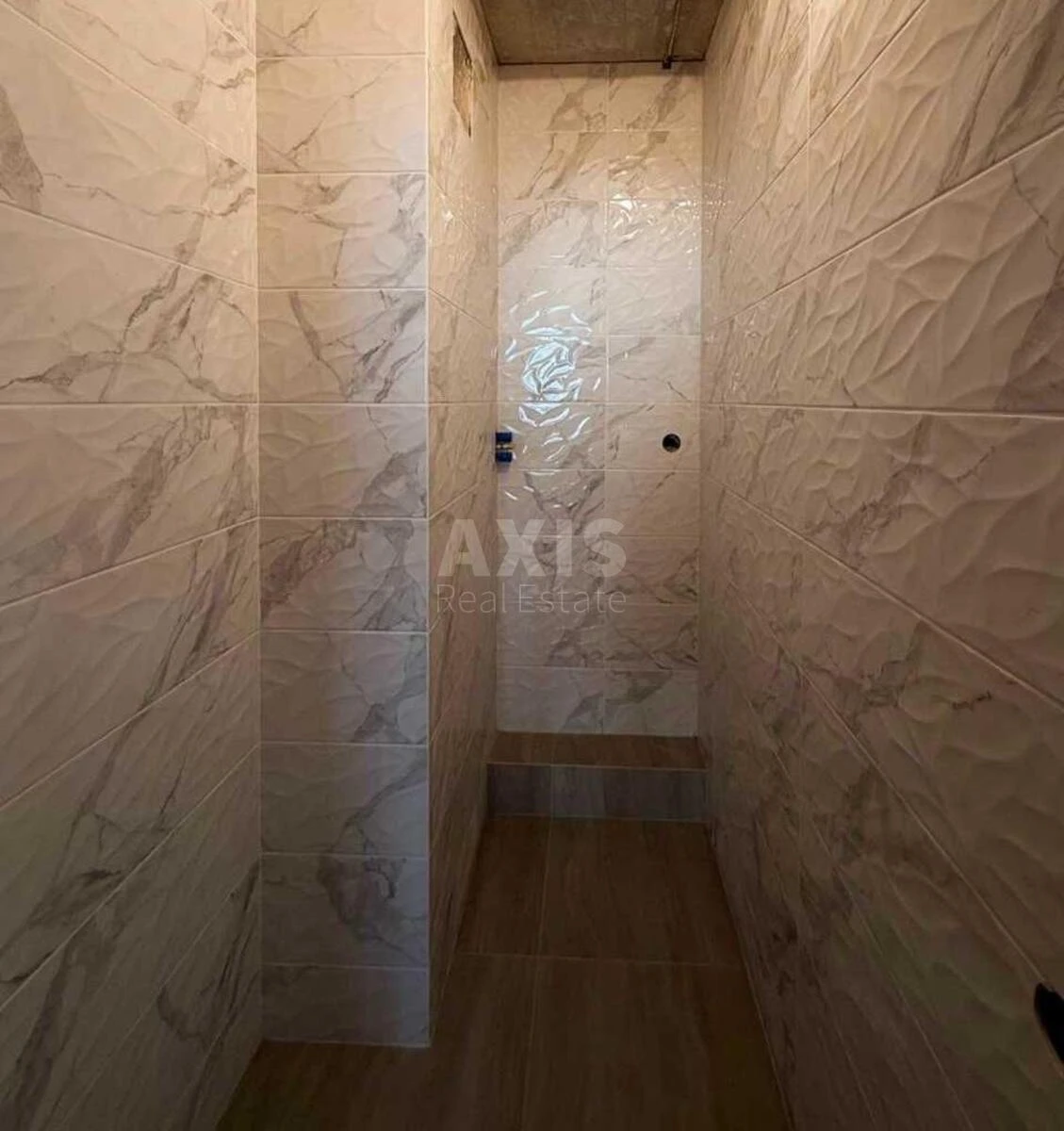 2k apartment vul. Sverstjuka Jevgena 6Г660958