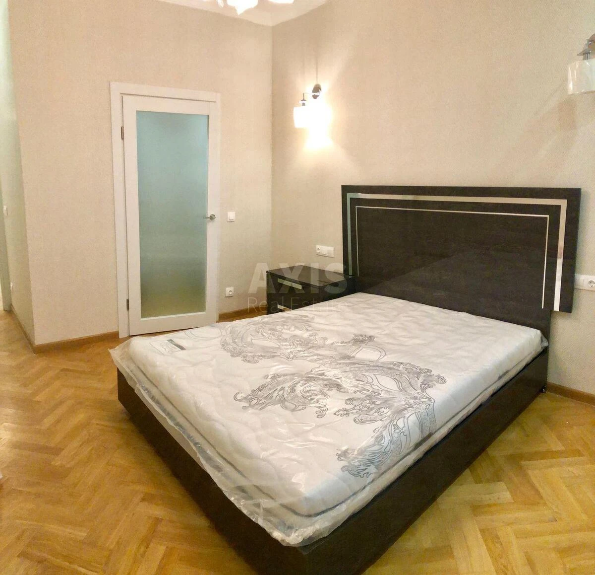 1к квартира ул. Институтская 18693406