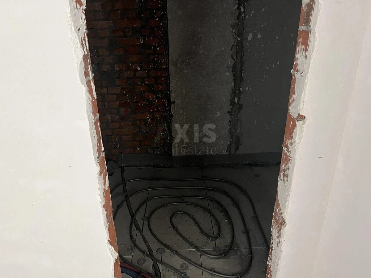 1k apartment vul. Dniprovods'ka 1А707932