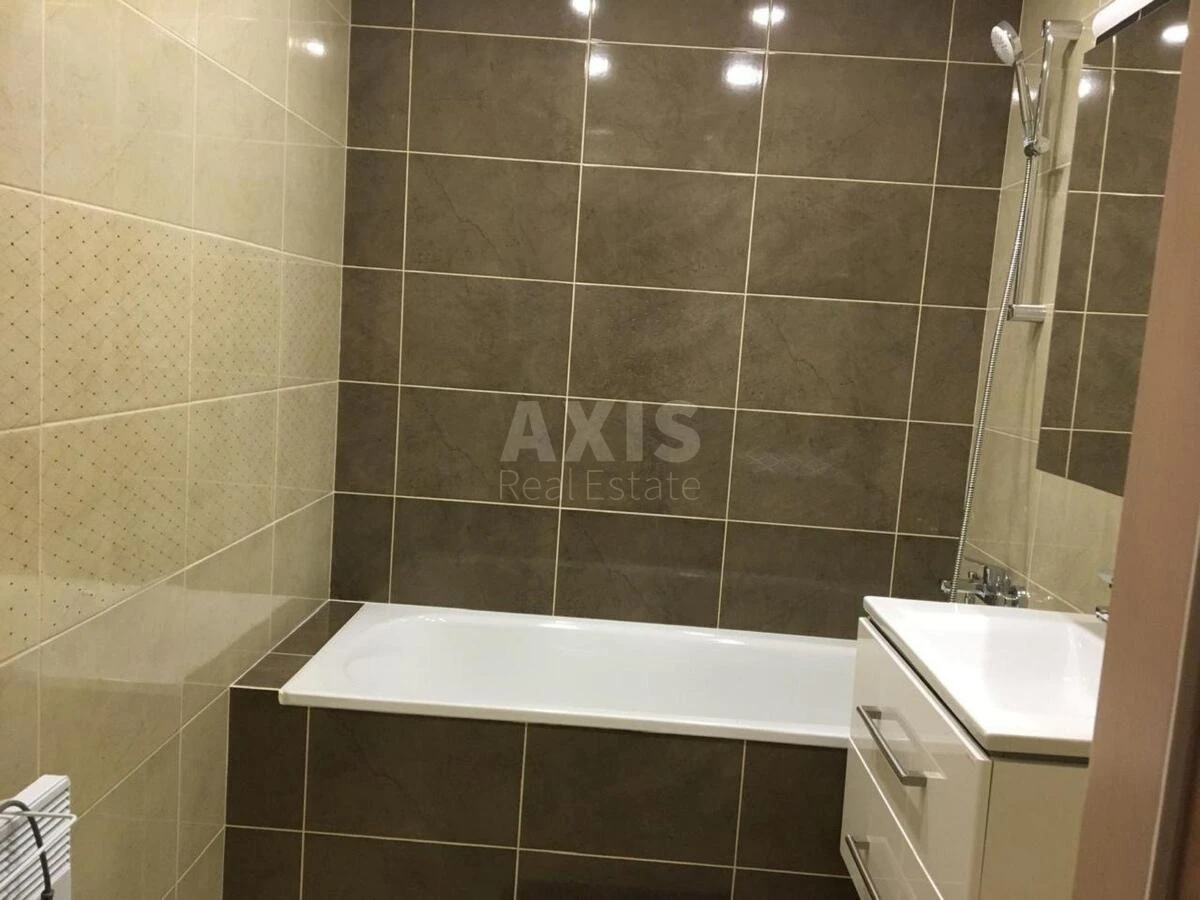 2k apartment vul. Yulia Zdanovska 36661853