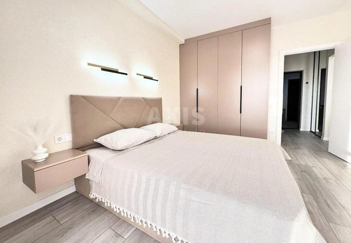 1k apartment vul. Myhajla Maksymovycha 28Е694228