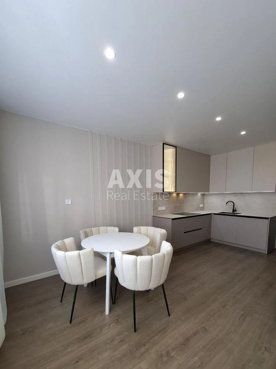 2k apartment pr-t Povitryanykh Syl 56611482