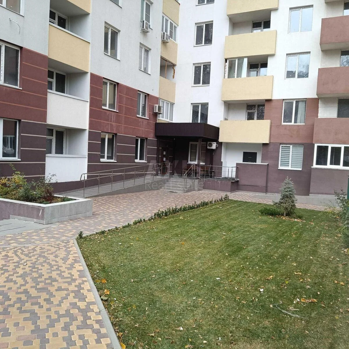 1к квартира вул. Українська 6