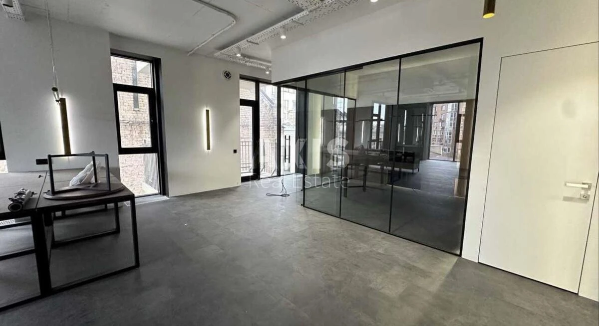 3k apartment vul. Bul'varno-Kudrjavs'ka 2162177