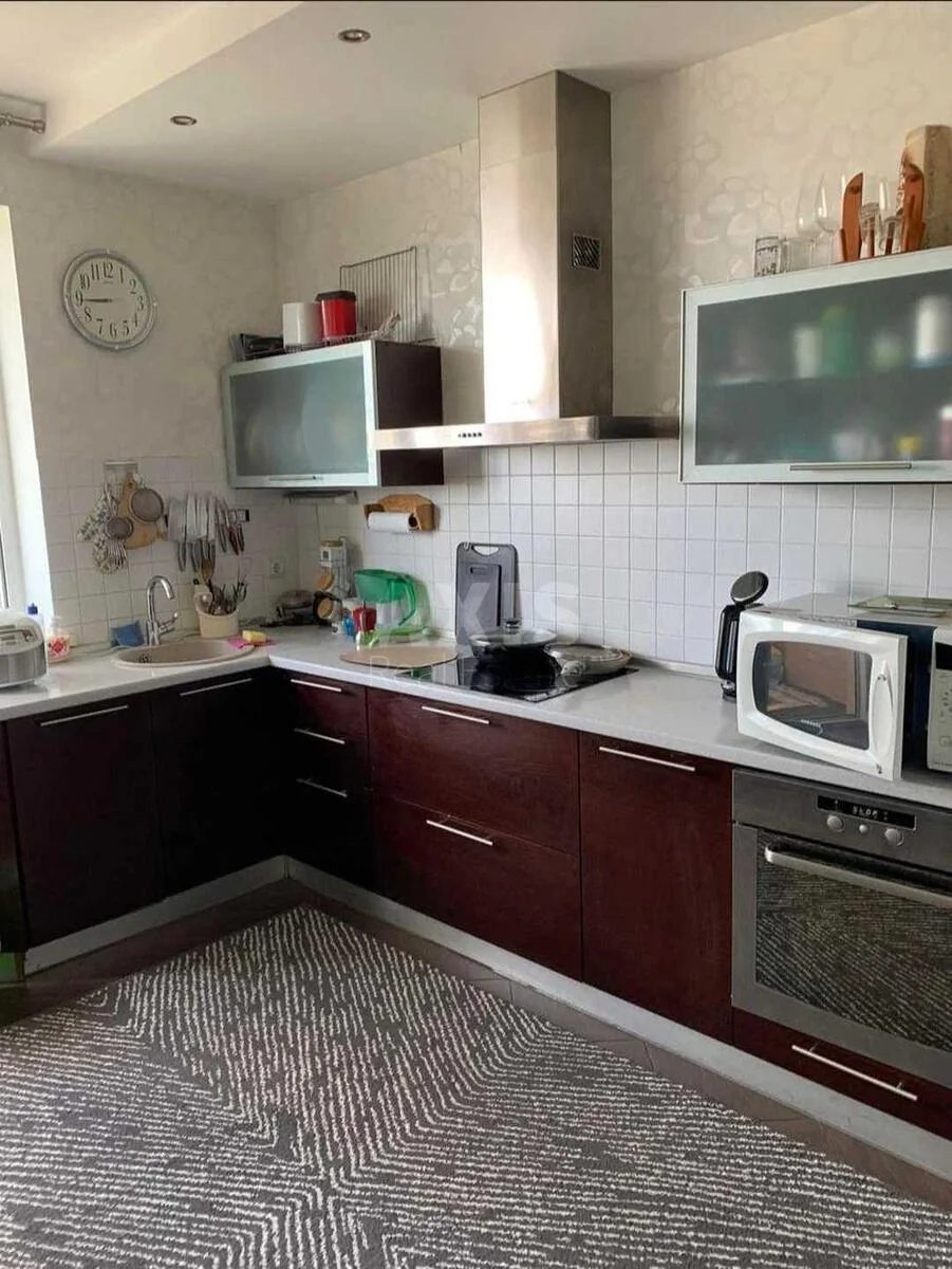 2k apartment vul. Shums'kogo Jurija 1
