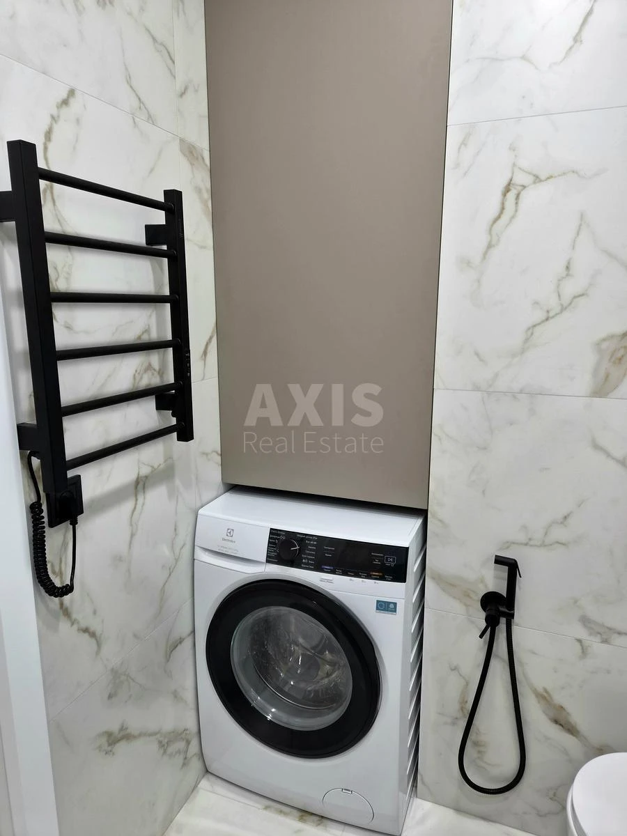 1k apartment vul. Oleksandra Olesja 17А682058