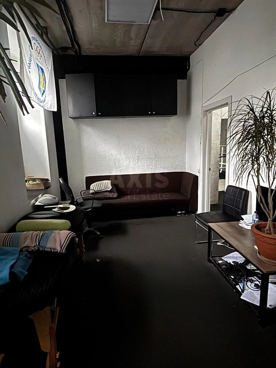 Объект торговли ул. Светлицкого 35, 152м2620618