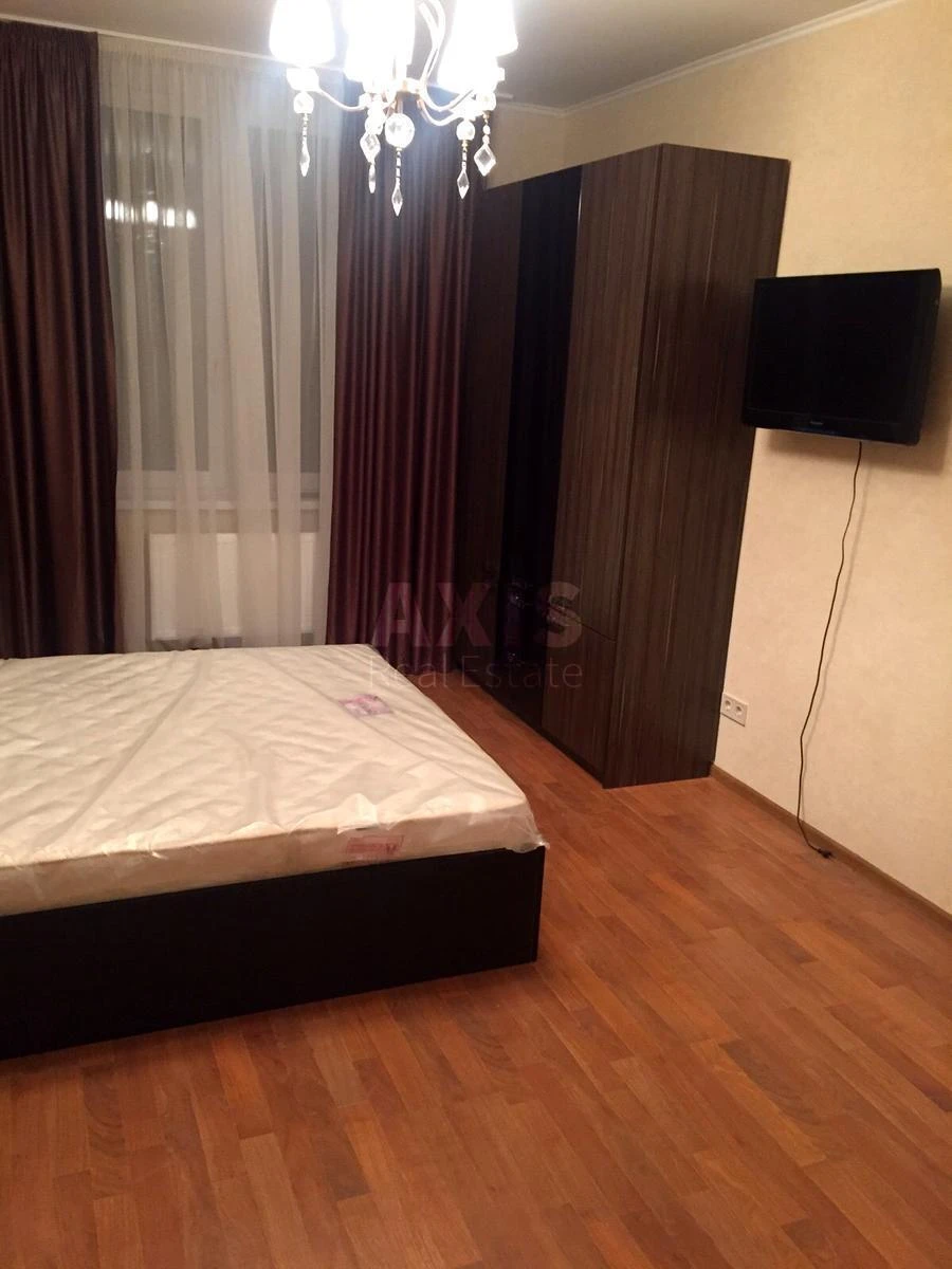 1k apartment pr-t Glushkova Akademika 9Г649942